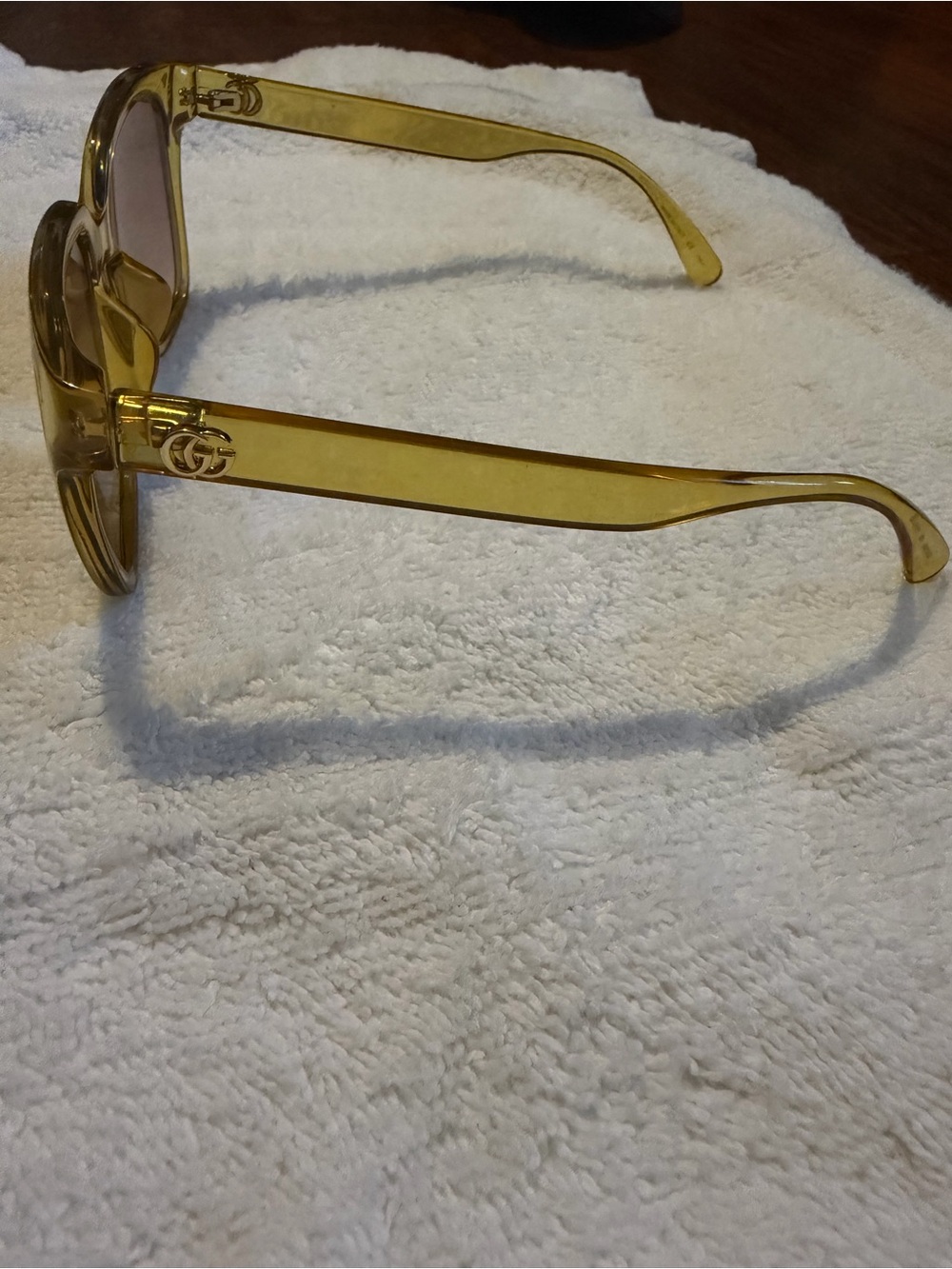 Gucci Yellow Transparent Frame Sunglasses with Brown Gradient Lenses - Picture 2 of 5
